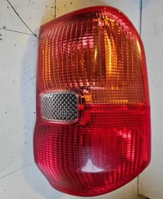 Toyota RAV 4 (XA20) Rear/tail lights 42-26
