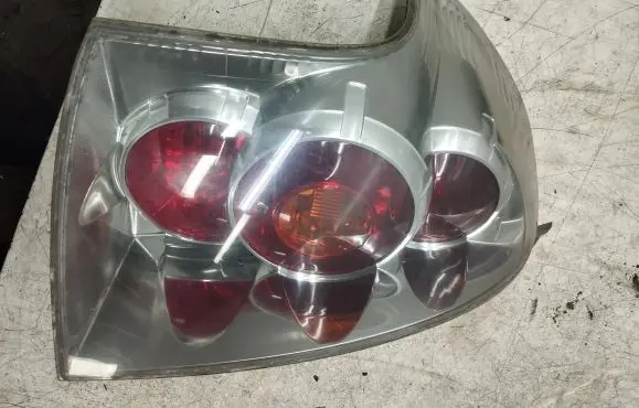 Toyota Corolla Verso AR10 Rear/tail lights