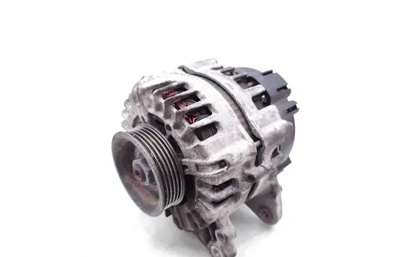 Audi A5 8T 8F Generator/alternator 079903015F