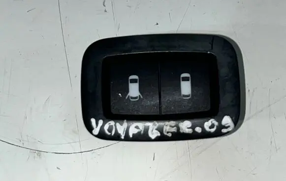 Chrysler Voyager Quarter vent window switch 1HL85DX9AB 10001273 86390B