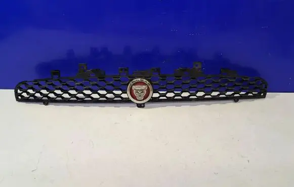 Jaguar F-Type Front bumper upper radiator grill EX538138A
