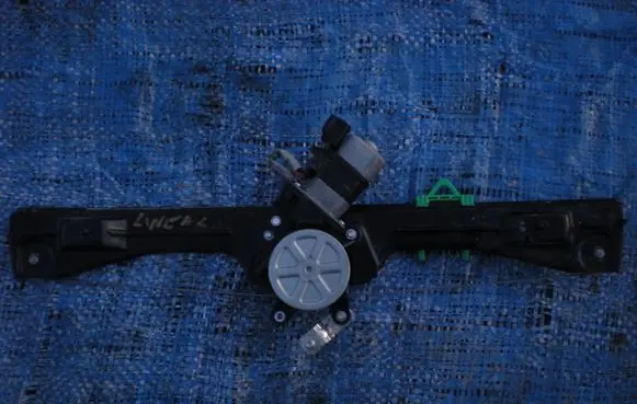 Fiat Linea Front door window regulator with motor