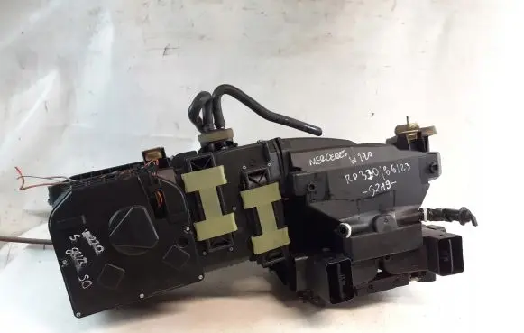 Mercedes-Benz S W220 Interior heater climate box assembly 2208300085