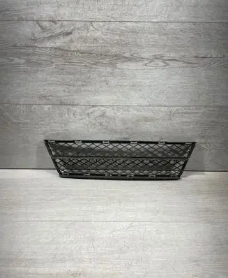BMW 5 E60 E61 Front bumper lower grill 7178115
