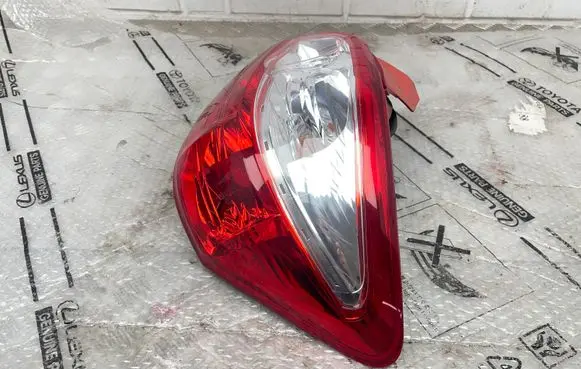 Toyota Auris 150 Rear/tail lights 8155002550