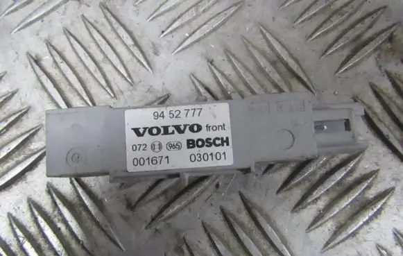 Volvo S60 Airbag deployment crash/impact sensor 9452777