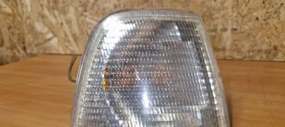 Front indicator light