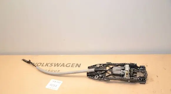 Volkswagen T-Roc Front door exterior handle 5N0837017E 9197