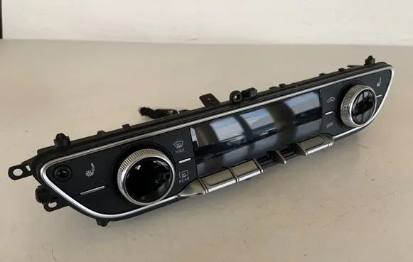 Audi A4 S4 B9 Climate control unit 8W0820043G
