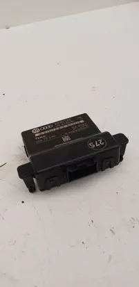 Audi A4 S4 B6 8E 8H Gateway control module 1K0907530E