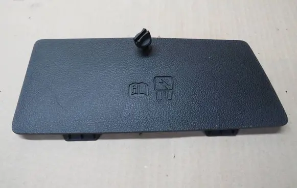 Ford Kuga II Fuse box cover CV44S023B02AAW D0D1A