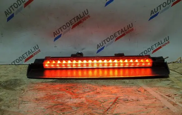 BMW 5 F10 F11 Third/center stoplight 7230799 7230801
