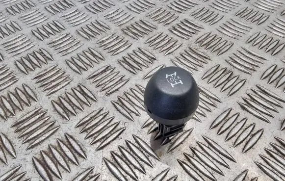 Toyota RAV 4 (XA30) Traction control (ASR) switch 15b116