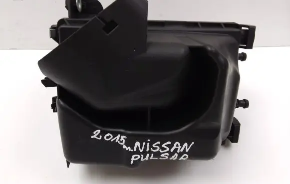 Nissan Pulsar Air filter box 1KB2A 70563376