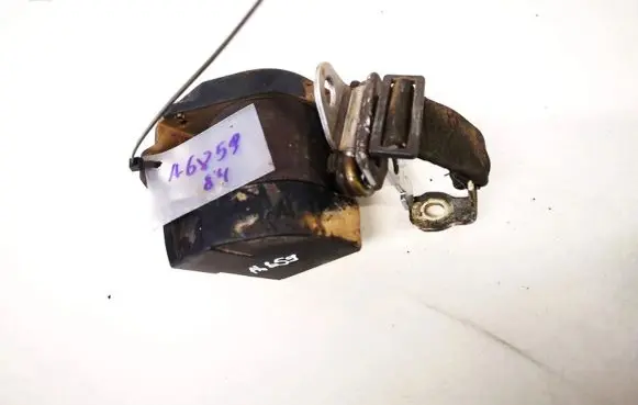Audi 80 90 B2 Rear seatbelt 