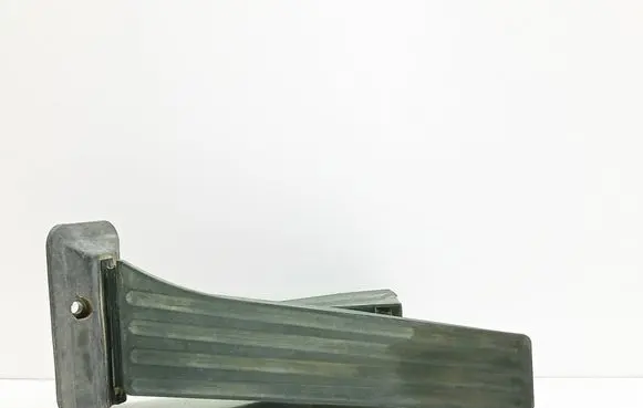 BMW 5 F10 F11 Accelerator throttle pedal 6789998 25916010