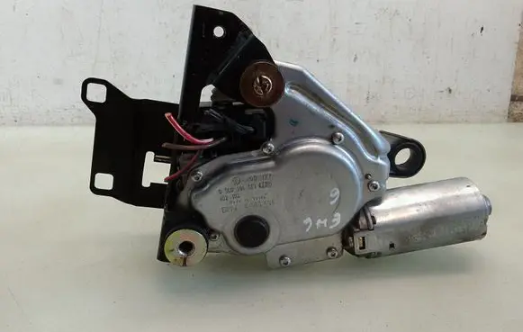 BMW 3 E46 Wiper motor 616282220774