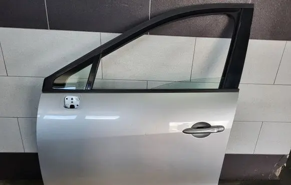 Renault Scenic III - Grand scenic III Front door
