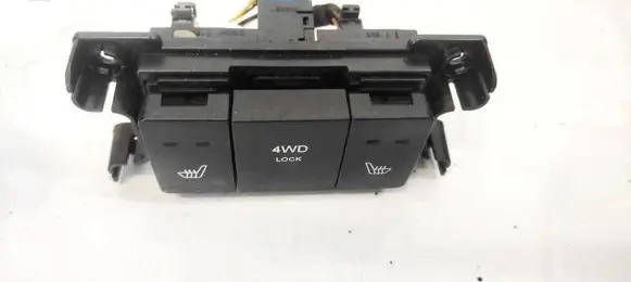 Hyundai Santa Fe Seat heating switch