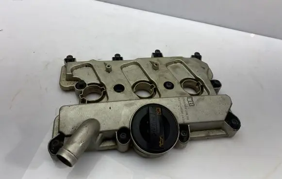 Rocker cam cover