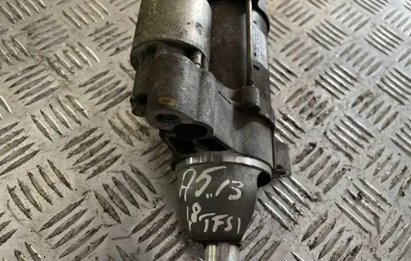 Audi A5 8T 8F Starter motor 06H911024B
