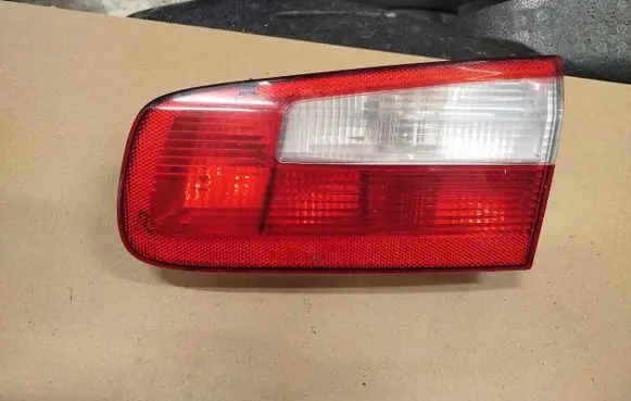 Renault Laguna II Tailgate rear/tail lights 8200002476 hatchback