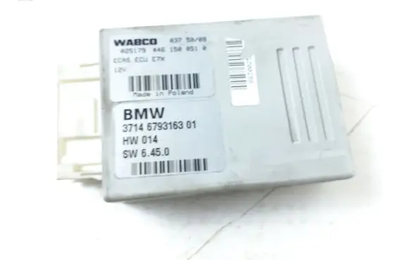 BMW X6 E71 Air suspension control unit module (rear) 6793163