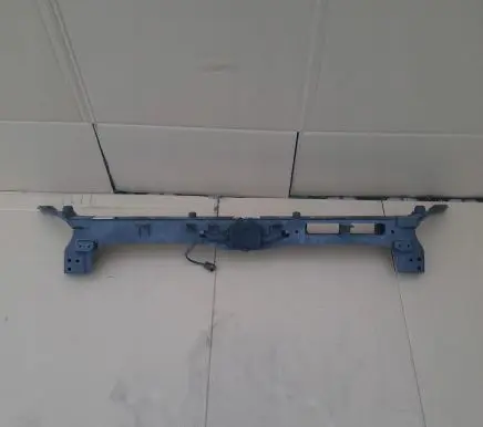 Hyundai Santa Fe Radiator support slam panel