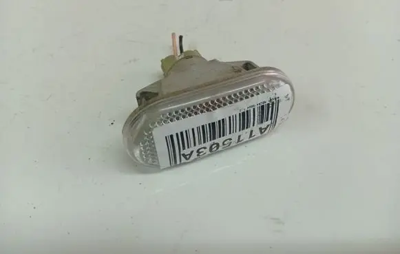Nissan Micra Front fender indicator light 26160AX001