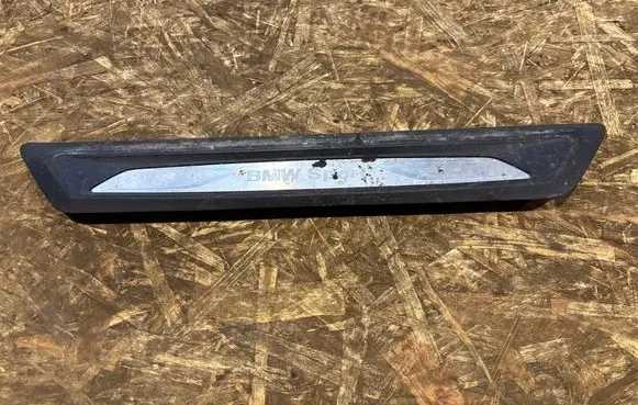 BMW 3 F30 F35 F31 Front sill trim cover 25891810