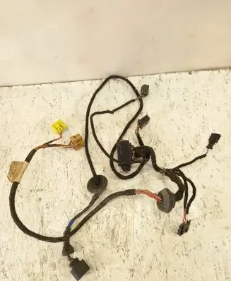 Volkswagen PASSAT B5 Front door wiring loom 3B0121B