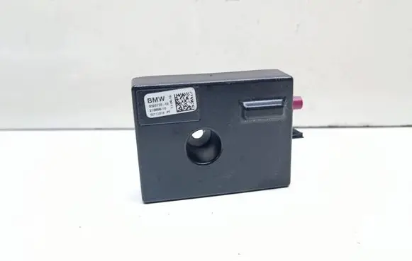 BMW 2 F46 Aerial antenna amplifier 9325735