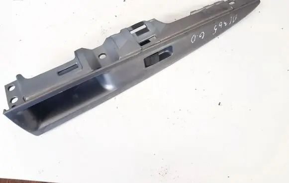 Mazda 2 Front door window switch trim 3m71A24184f 3396