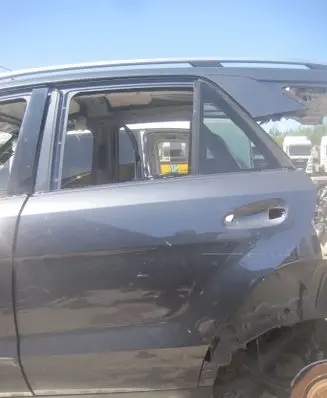 Mercedes-Benz ML W166 Rear door