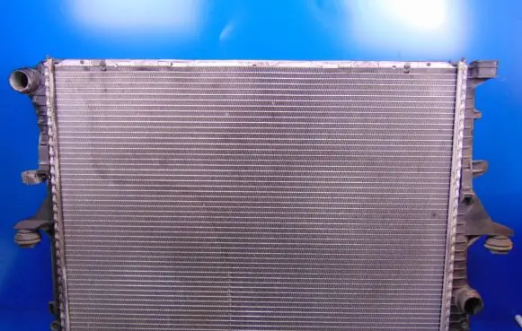 Porsche Cayenne (9PA) Coolant radiator