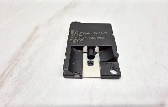 BMW 3 E90 E91 Bluetooth antenna 6928461 84506928461 92022900