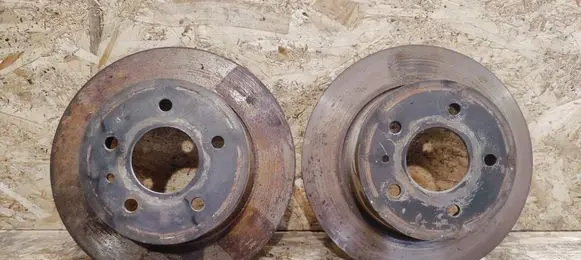 Mercedes-Benz SL R107 Rear brake disc
