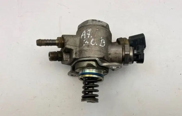 Audi A7 S7 4G Fuel injection high pressure pump 06E906051K 51CP0604 TN207T4