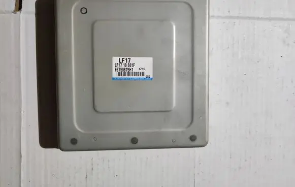 Mazda 626 Engine control unit/module LF1718881F
