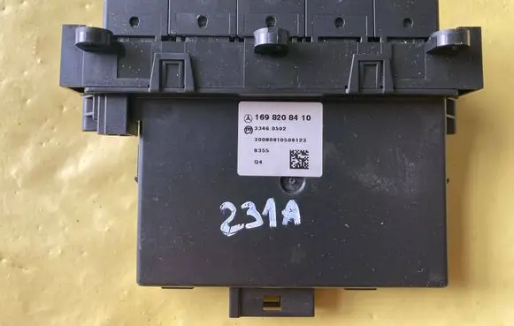 Mercedes-Benz A W169 A set of switches 1698208410 A1698208410 30080810509123