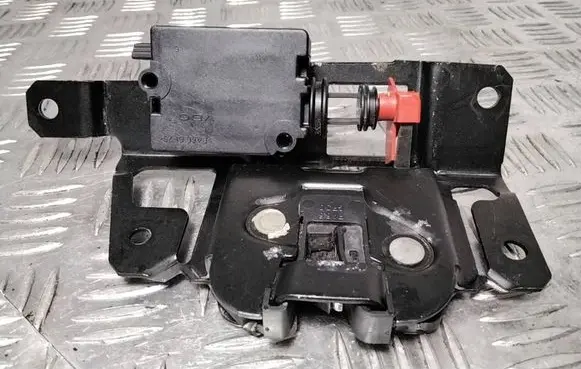 BMW X3 E83 Tailgate/trunk/boot lock/catch/latch 7057364 51247057364 406205