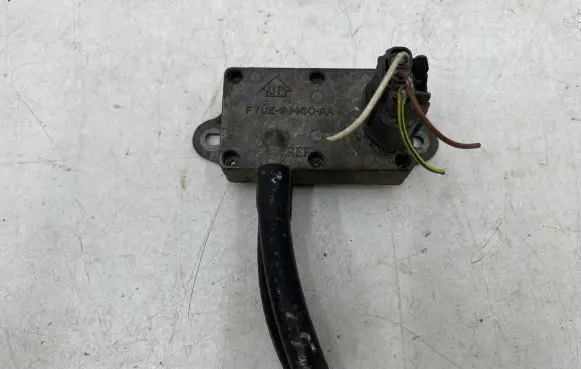 Jaguar S-Type Exhaust gas pressure sensor f7ue-9j460-aa