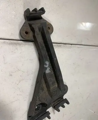 Audi A6 S6 C4 4A Front bumper mounting bracket 4A0807283A