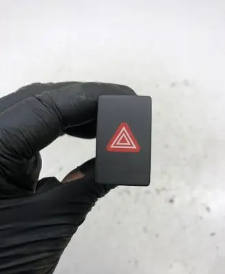 Volkswagen Golf VI Hazard light switch 5K0953509A