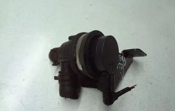 Volkswagen Touareg I Electric auxiliary coolant/water pump