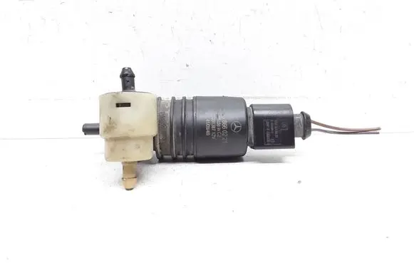 Mercedes-Benz C W204 Windscreen/windshield washer pump 2048660221