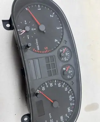 Audi A3 S3 8L Speedometer (instrument cluster) 8L0919860D 110008894001