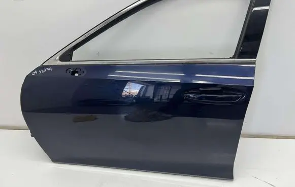 Lexus ES VII XZ10 Front door