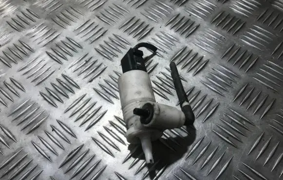 Mini One - Cooper R50 - 53 Windscreen/windshield washer pump