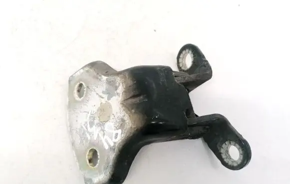 Chevrolet Epica Rear door lower hinge